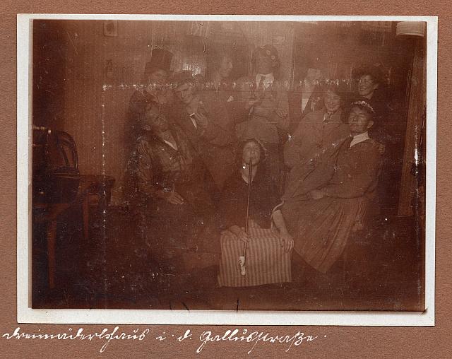 C-1924-Album 01-288-011 b
