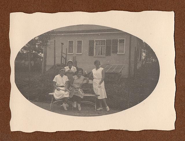 C-1924-Album 01-288-043 b