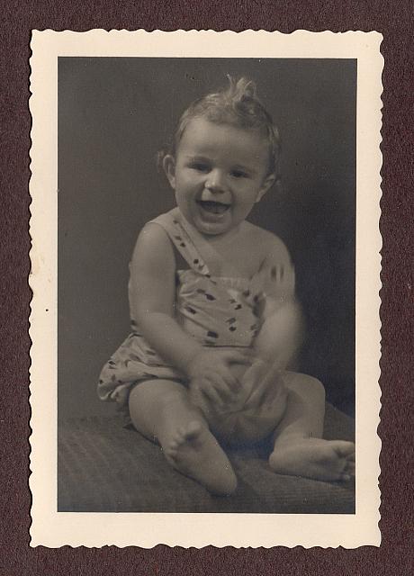 C-1936-00-Album 06-287-001 c