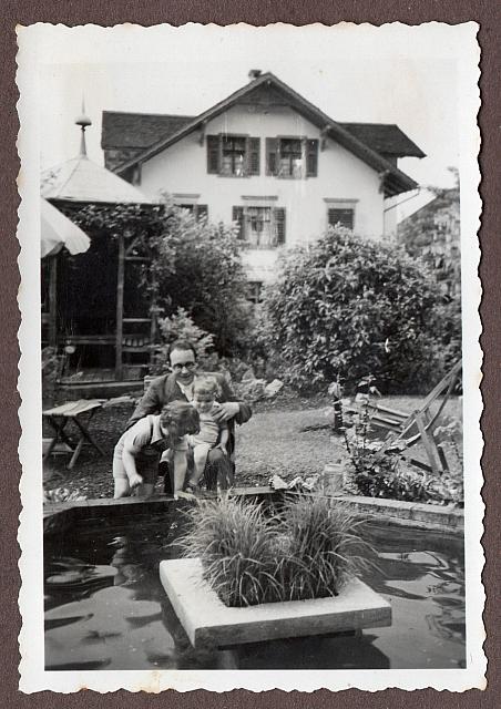 C-1936-00-Album 06-287-002 b