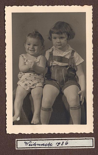 C-1936-00-Album 06-287-003 b