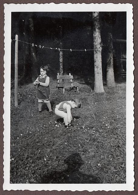 C-1936-00-Album 06-287-004 e