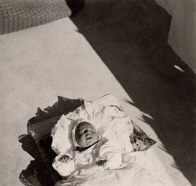 Album 10 001 C-1957-292 c