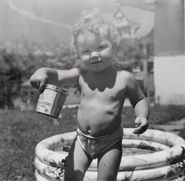 Album 10 002 C-1957-292 b