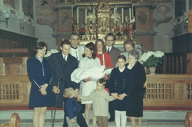 01-003-04-04 Gallery