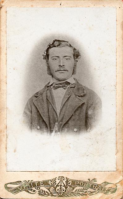 C-1934-Grossm Elle-298-054