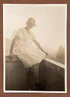 C-1924-Album 01-288-032 c