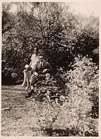 C-1924-Album 01-288-042 d