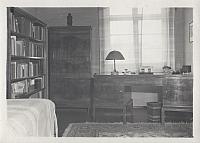 C-1924-Album 01-288-045 c