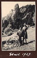 C-1927-30-Album 02-284-007 a