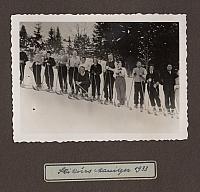 C-1932-33-Album 04-285-019