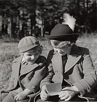 C-1936-00-Album 06-287-026 c