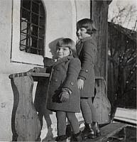 C-1936-00-Album 06-287-027 c