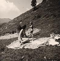 Album 10 005 C-1957-292 b