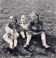 C-1934-Grossm Elle-298-015 a